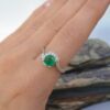 Anillo Ola Esmeralda – Plata 925 con esmeralda natural facetada
