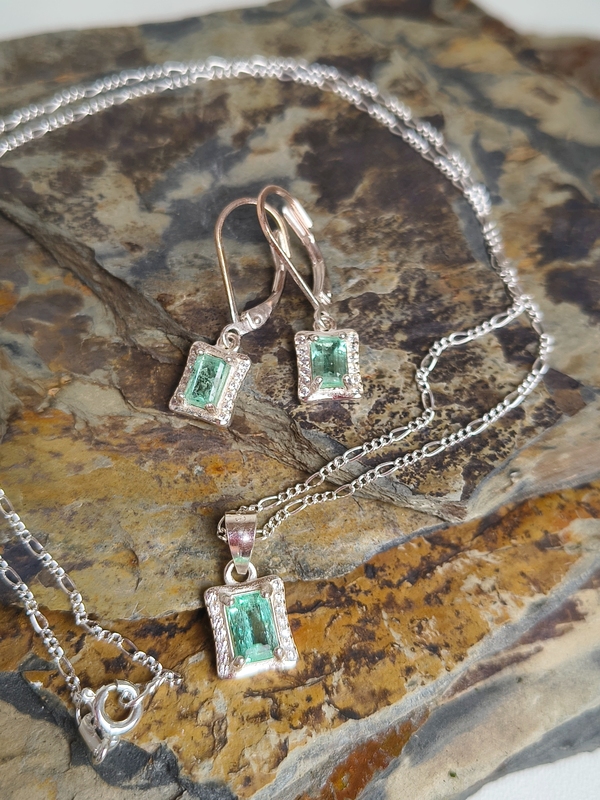 Set Galería Esmeralda – Plata 925 con esmeraldas naturales facetadas